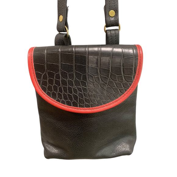 Vintage 1990s Black Red Leather Flap Satchel Hip Bag - Picture 3 of 10